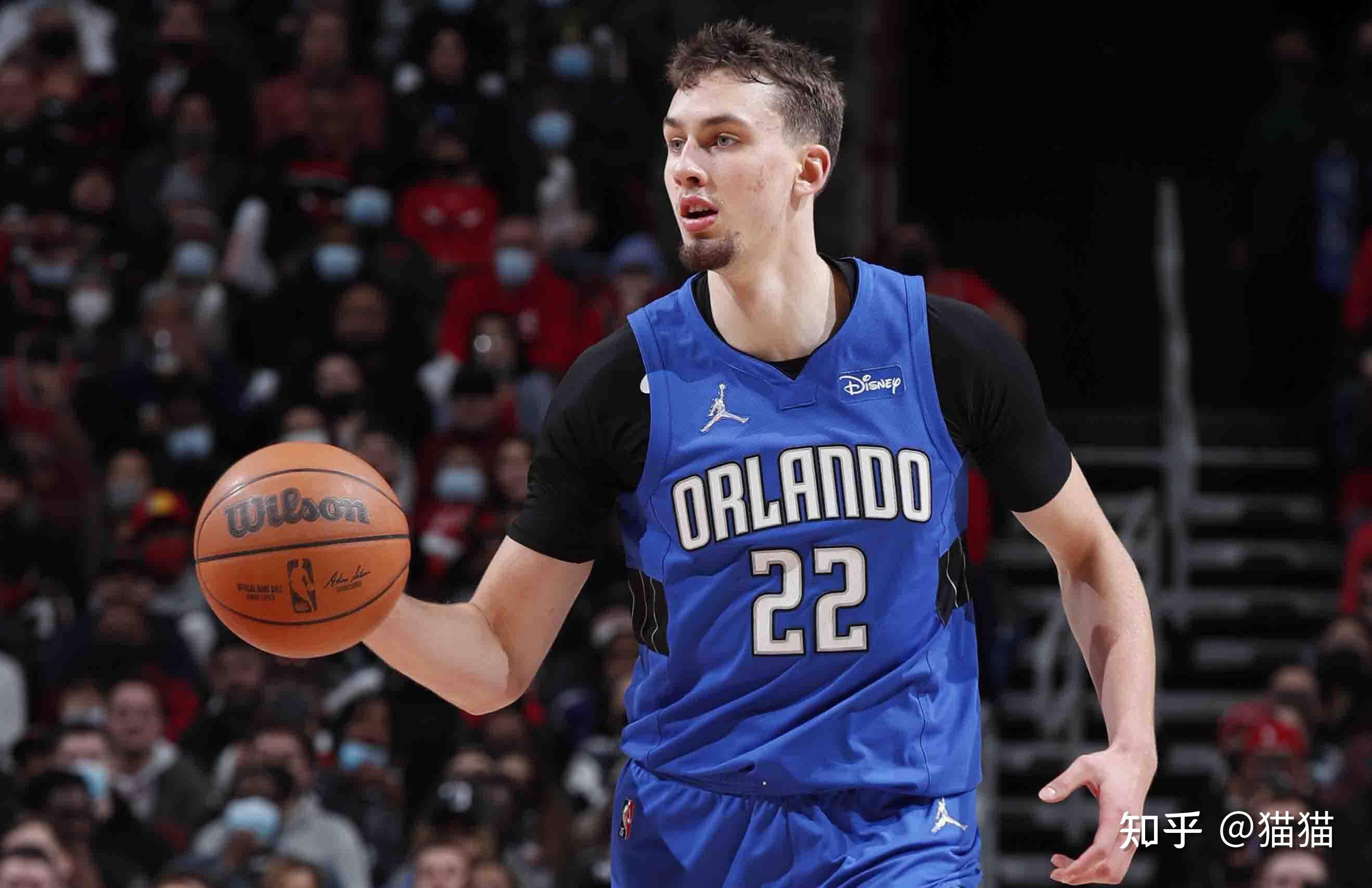 借出色的表 借出色的表